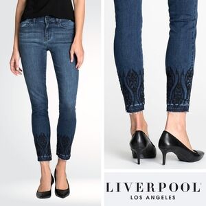 Liverpool Women Abby Ankle Skinny Embroidered Blue Jeans Size 4/27